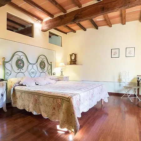 Sleeps 4 Pool Wifi Villa *
