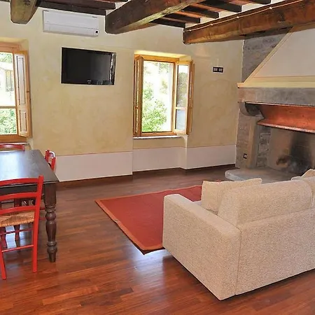 Villa Sleeps 4 Pool Wifi Morra