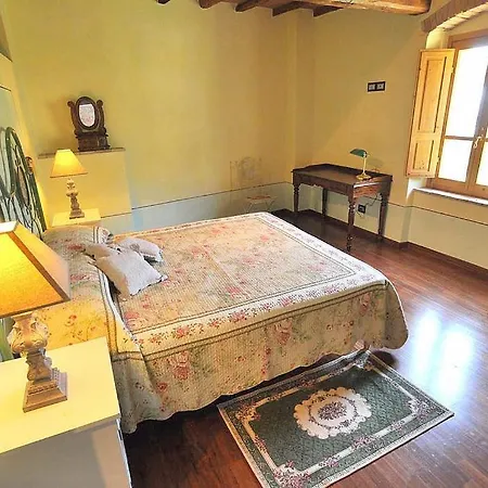 Sleeps 4 Pool Wifi Villa
